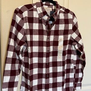 St John’s Bay NWT Men’s Maroon and White Plaid Button Shirt 2XL soft fleece